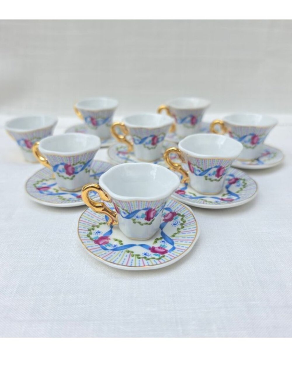 Vintage Wellington Castle Miniature Cup & Saucer Set 15pc Lot (8 Cups, 7 Saucers